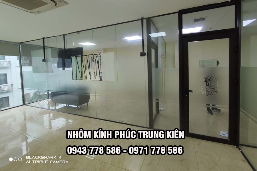 thu mua cửa nhôm kính cũ tại Mê Linh